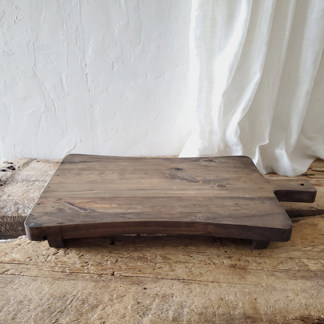 Wooden Chopping Board on legs koa kaya
