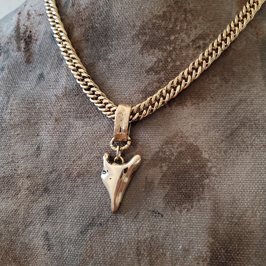 Gold Pendant Necklace No 9