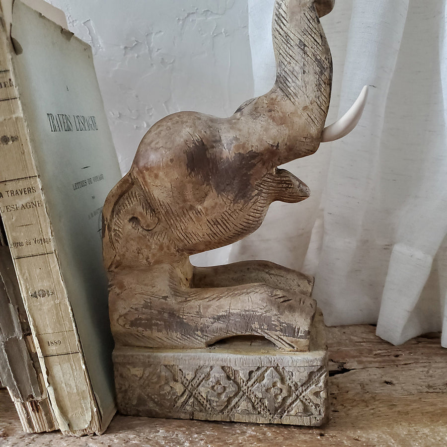 Set of 2 Wooden Elephant Bookends