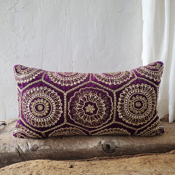 Beaded Pillow -with stuffing