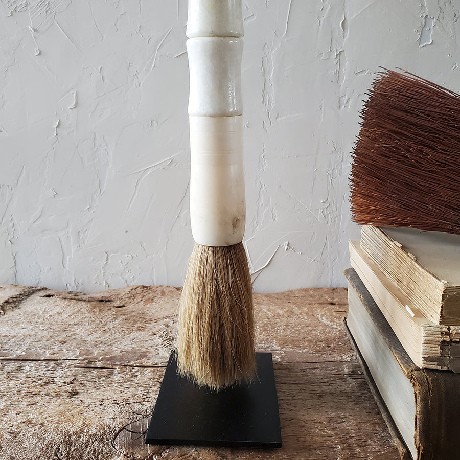 Natural Bone Calligraphy Paint Brush Vintage Cream Pale Green with Stand