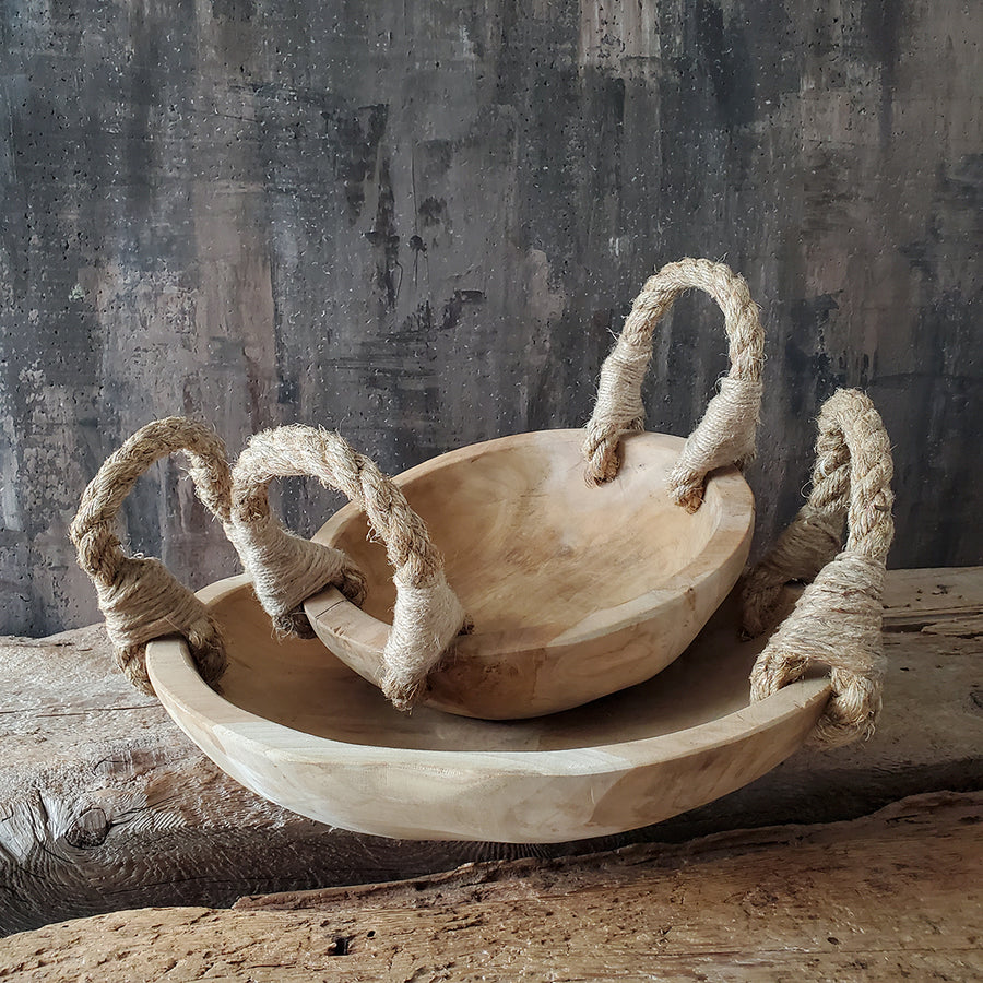 Rustic teak bowl and jute handles
