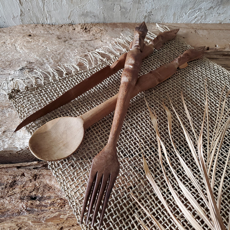 Set of 3 wooden decorative utensils