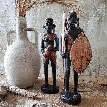 Set of 2 African wood statue