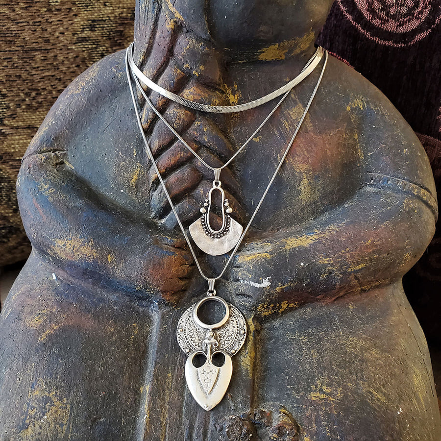 Antique Aztek Necklace - Silver
