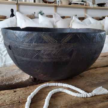 Large Vintage / Antique Wooden African Bowl | 19'' X 10''