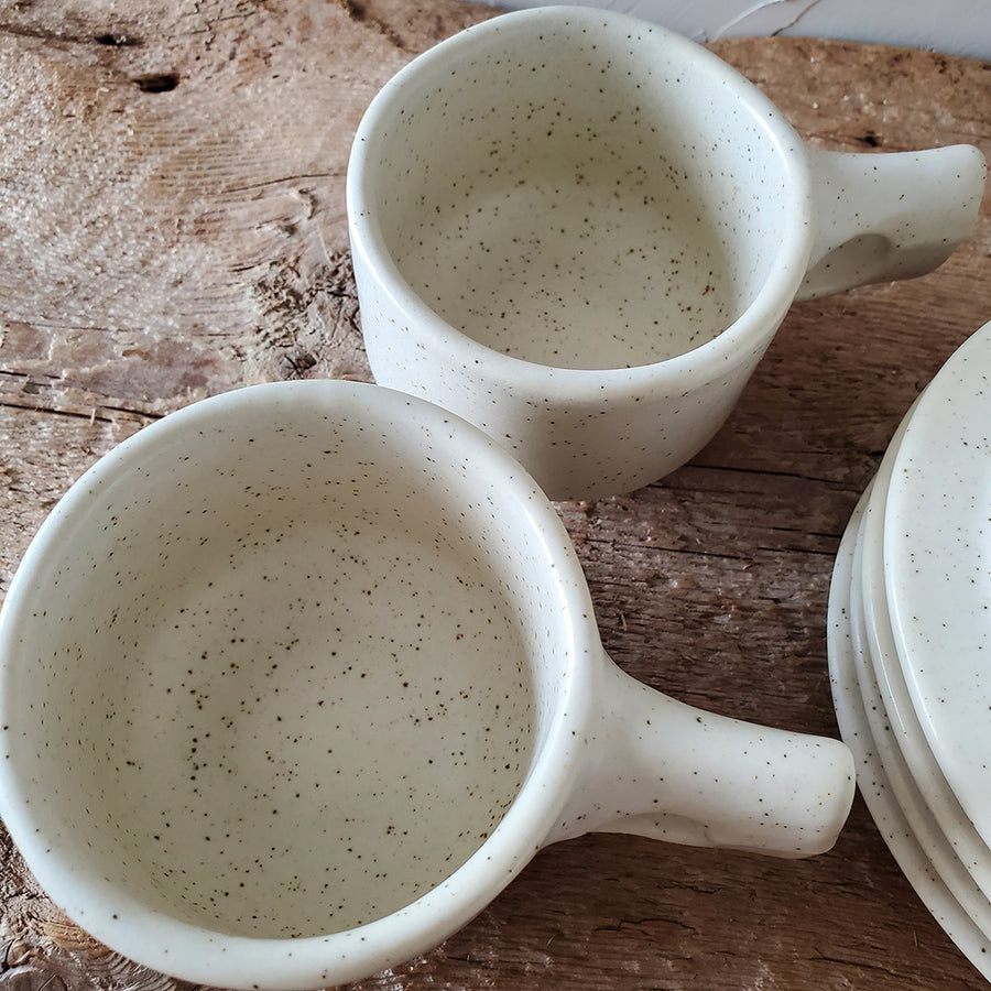 Vintage speckled cups with saucer (set of 4)